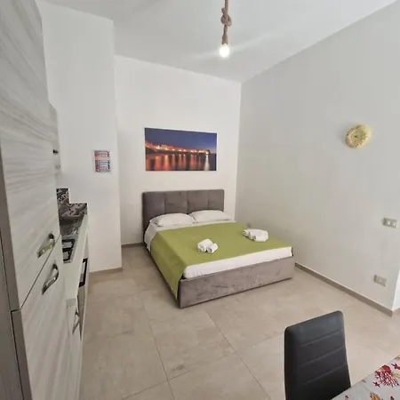 شقة Ap - In Centro! غالّيبولي